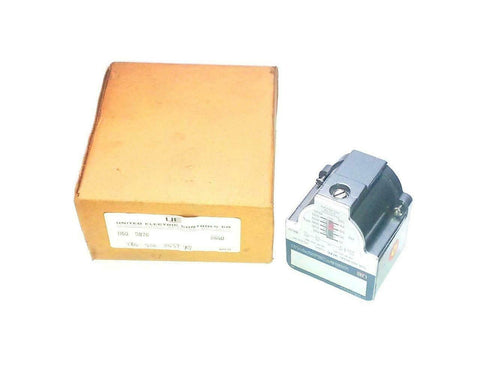 NIB New United Electric  H60 9876  Pressure Switch 125/250 VAC