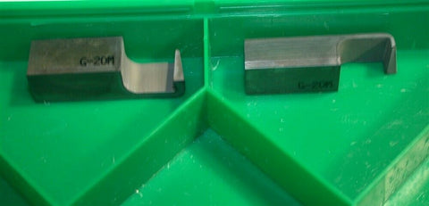 Lot of 2 New Greenleaf Carbide Inserts 81-418624 G-20M