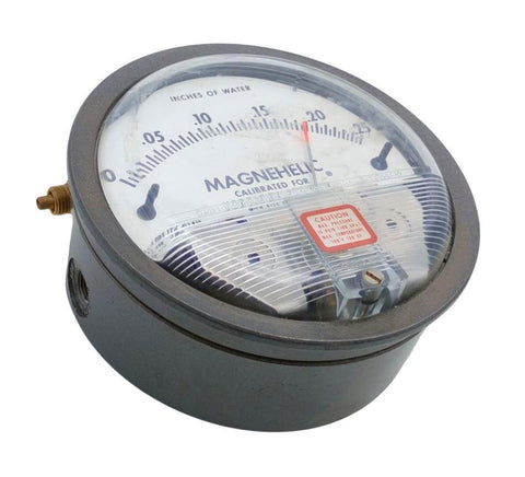 Dwyer Magnehelic 2000-00C Vertical Pressure Gauge 0 - .25" Water 1/8" NPT 15PSI