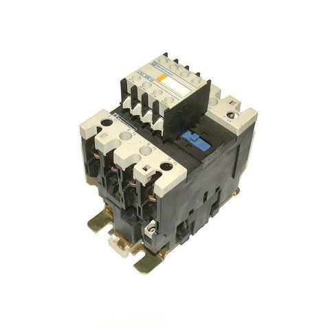 TELEMECANIQUE   LC1D4 004  LA1 DN13  4-POLE CONTACTOR  110/120 VAC COIL 60 AMP