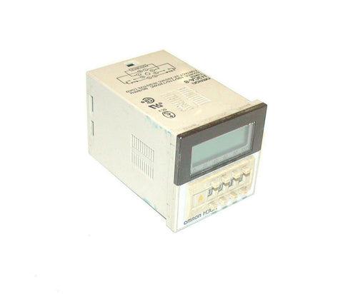 OMRON  H3CA-8 TIME DELAY RELAY 100-120 VAC 3 AMP