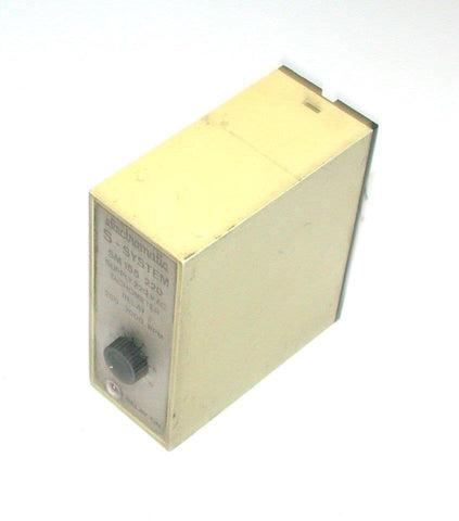 ELECTROMATIC  SM 155 220   TACHOMETER RELAY  220 VAC 200-2000
