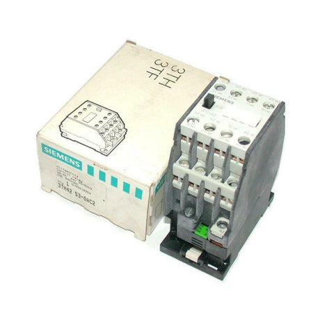 New Siemens  3TH42 53-0AC2  Control Relay 24 VAC 50/60 HZ