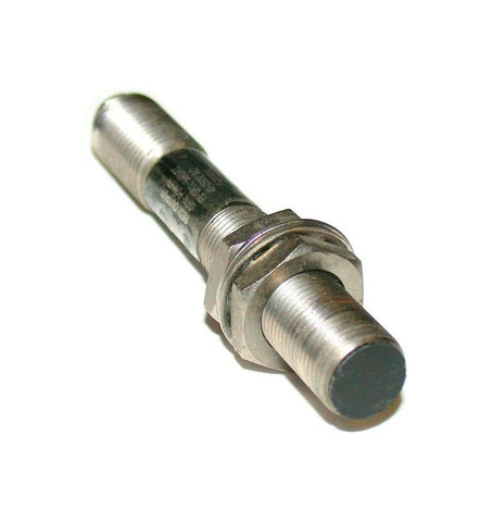 ALLEN BRADLEY INDUCTIVE PROXIMITY SWITCH 50-250 VAC MODEL  871-A2N12-R3