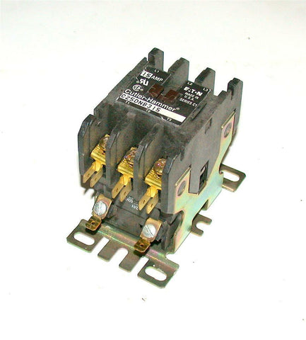 CUTLER HAMMER DEFINITE PURPOSE CONTACTOR 15 AMP MODEL C25DNB315