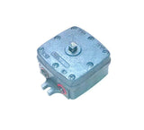 New Parker Hannifin  PLA-37 Pneumatic 3-Position Valve 3/8 NPT