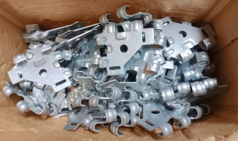 Box of (50) Eaton WB46HGLV Wire Basket Hanger Flip Clip 1/4" Dia Or 3/8" Rod Dia