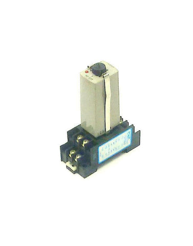 Fuji Electric  ST5P-2  Time Delay Relay W/Socket 200 VAC 8-Pin