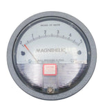 Dwyer Magnehelic 2005 Differential Pressure Gauge 0-5" Water 1/8" NPTF 15PSI Max