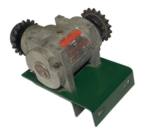 Boston Gear R1200M Right Angle Drive Type B 1:1 Ratio 4.31 HP 238 LB
