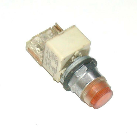 SIEMENS   9001KM-1  ILLUMINATED AMBER  PUSHBUTTON 1 N.O. 1 N.C. CONTACTS