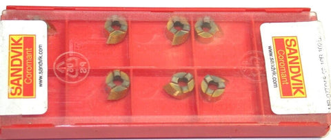 Lot of 10 New Sandvik CoroCut Turning Carbide Inserts MB-071093-02-10R 1025