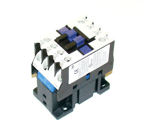 NEW DAYTON MOTOR STARTER RELAY 9 AMP 24 VDC MODEL 2UXK2