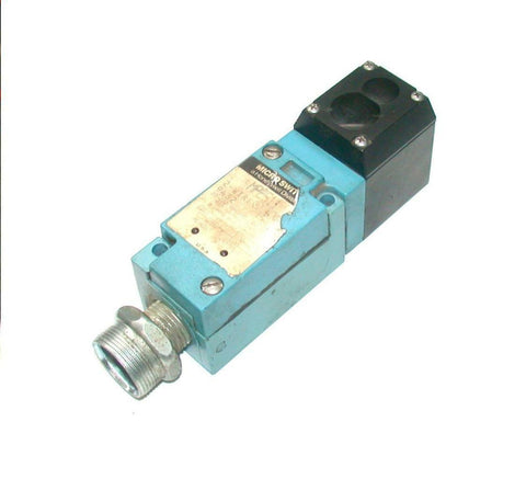 HONEYWELL MICRO SWITCH   MP2511  MP2D2 CONTROL SENSING HEAD W/WIRING BODY