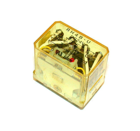IDEC GENERAL PURPOSE RELAY 10 AMP 120 VAC COIL  MODEL RH4B-U (6 AVAILABLE)