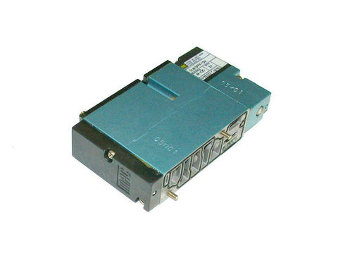 New Mac  DUB-DFFP-1DM  Manifold Solenoid Valve  24VDC