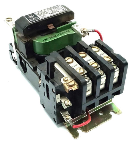 General Electric CR206C0 Contactor Motor Starter NEMA Size 1 600V 27A 120V Coil