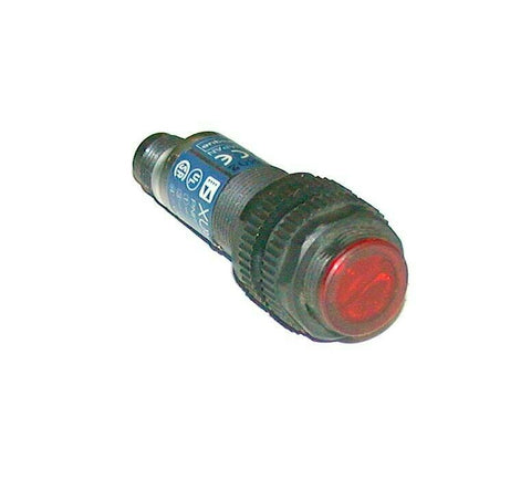 Telemecanique  XU9B18PP340D  Photoelectric Sensor 12-24 VDC 100 mA PNP