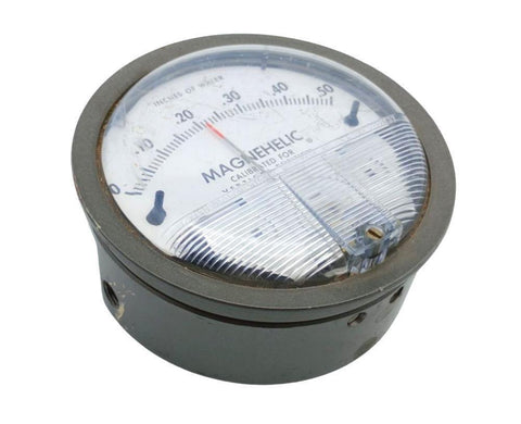 Dwyer Magnehelic 2001/2C Vertical Pressure Gauge 0 - .50" Water 1/8" NPTF 15PSI