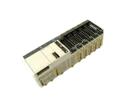 Omron  PA206  SYSMAC CQM1  PLC Rack 100-240 VAC Output  24 VDC 0.5 Amp