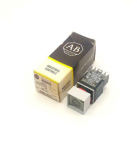 NIB New Allen Bradley  800MS-X024A  Square Flush Momentary Pushbutton