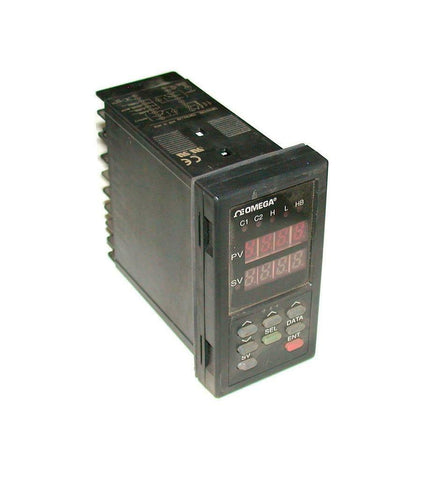 Omega  CN4522TR-R1-R2-A2   Temperature Controller W/Socket