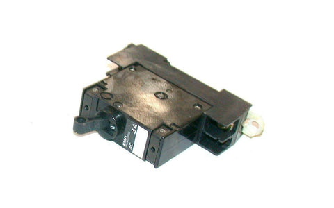 FUJI ELECTRIC 3 AMP SINGLE-POLE CIRCUIT BREAKER 250 VAC  MODEL CP31E-3