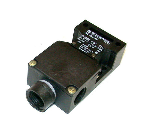 NEW SCHMERSAL INTELOCK SAFETY SWITCH W/KEY MODEL  AZ16ZVRK  (2 AVAILABLE)