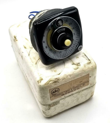 ATC 309C016A04XX Minute Timer 30min 120 V