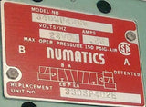 New Numatics  34DSP43CE  Solenoid Valve W/Manifold 24 VDC 0.25 Amps