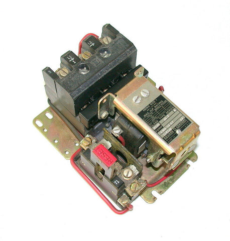 SQUARE D MAGNETIC MOTOR STARTER OVERLOAD 115/230 VAC MODEL 8536