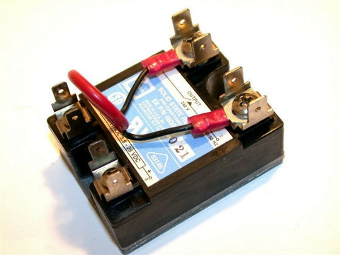 UP TO 9 SOLID STATE 240 V OUTPUT 3.8 TO 28 VDC RELAYS MODEL 4B3992