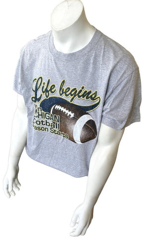 Fruit Of The Loom Men's Life Begins When Michigan Football Season Starts Shirt L