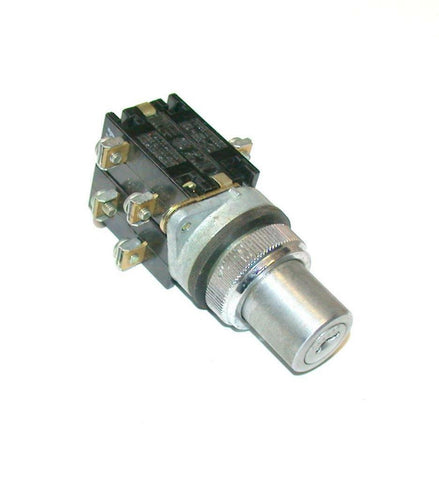 GENERAL ELECTRIC  CR2840U201  2-POSITION MAINTAINED KEY SWITCH  2 N.O. 2 N.C.