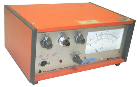 VERY NICE TWIN CITY INTERNATIONAL PERMASCOPE RANGE 0-100 / 0-1 MILS ES8E3SPM