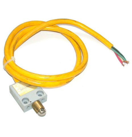 GOULD   MS02G01-00   MOLDED CORD LIMIT SWITCH 100 mA 120 VAC