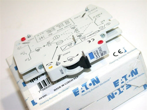 UP TO 12 NEW EATON AUXILIARY ADD ON CONTACT BLOCK MODEL WMZSAUX