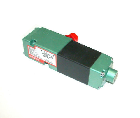 NEW NUMATICS  081SA300M01  SOLENOID VALVE 24 VDC 0.26 AMP