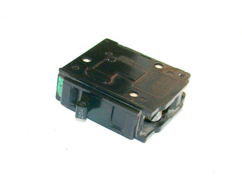 MURRAY  20 AMP SINGLE-POLE CIRCUIT BREAKER 120/240 VAC MODEL MP120