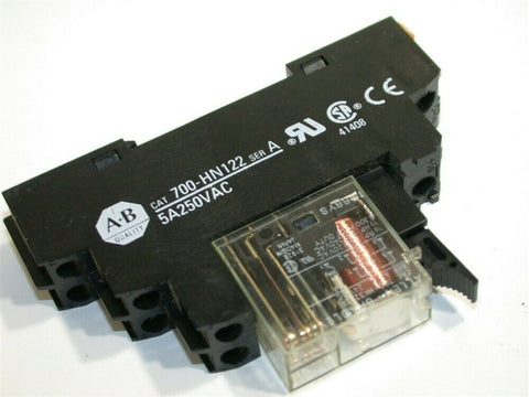 UP TO 6 ALLEN BRADLEY 24V RELAYS 700-HK32A24 & 250VAC HOLDERS 700-HN122