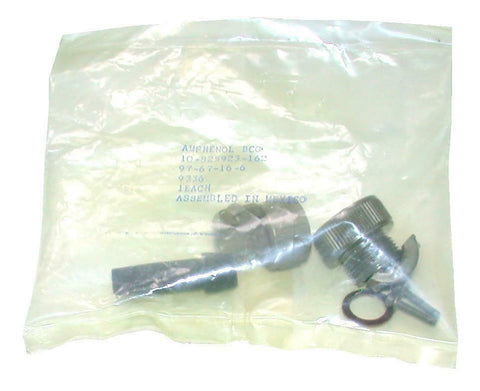 New Amphenol  10-825923-162  Circular Split Shell Connector Cable Clamp