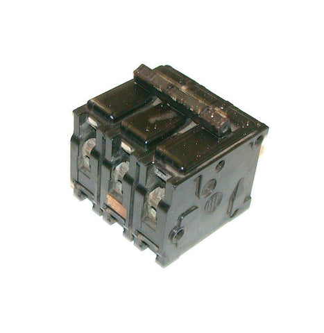 ITE SIEMENS 15  AMP 3-POLE CIRCUIT BREAKER 240 VAC MODEL EQ-P15