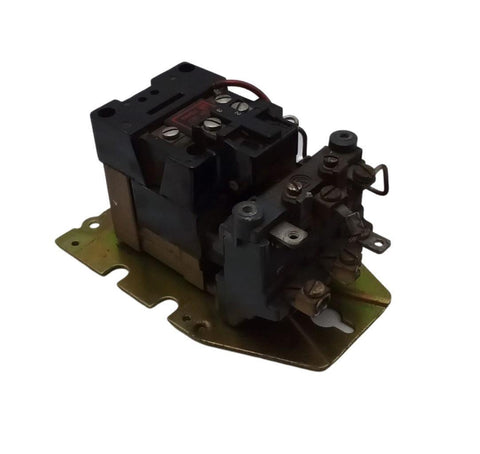 Allen-Bradley 709AOD NEMA Size 0 Motor Starter 110/220VAC 3 PH