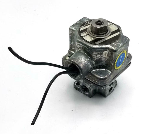 Skinner A3DB2127 Solenoid Valve 120 V 125 PSI