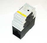 2 SIEMENS 2 CHANNEL SAFETY RELAY MODEL 3TK28271BB40