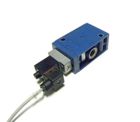WABCO  002-1491   PNEUMATIC SOLENOID VALVE W/PLUG 24V  326 mA