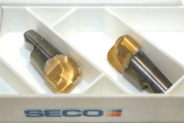 Lot of 2 New Seco Carbide Minimaster Milling Tip Insert MM12-12008-R30