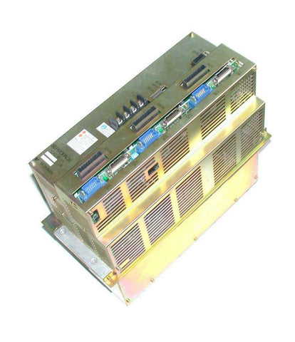 New Yaskawa CACR-IR020202F  Servopack 3-Phase AC Servo Controller