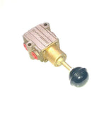 Parker Hannifin  CW5-37  3-Way 2-Position Hand-Operated Spool Valve 3/8 NPT