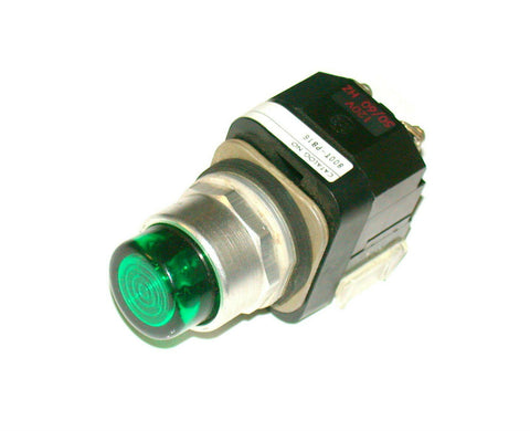 ALLEN BRADLEY GREEN ILLUMINATED PUSHBUTTON 120 VAC MODEL 800T-PB16